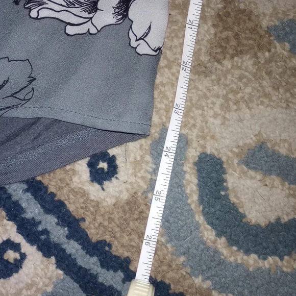 Maurices Size L Woman's T shirt Blouse - Picture 2 of 5